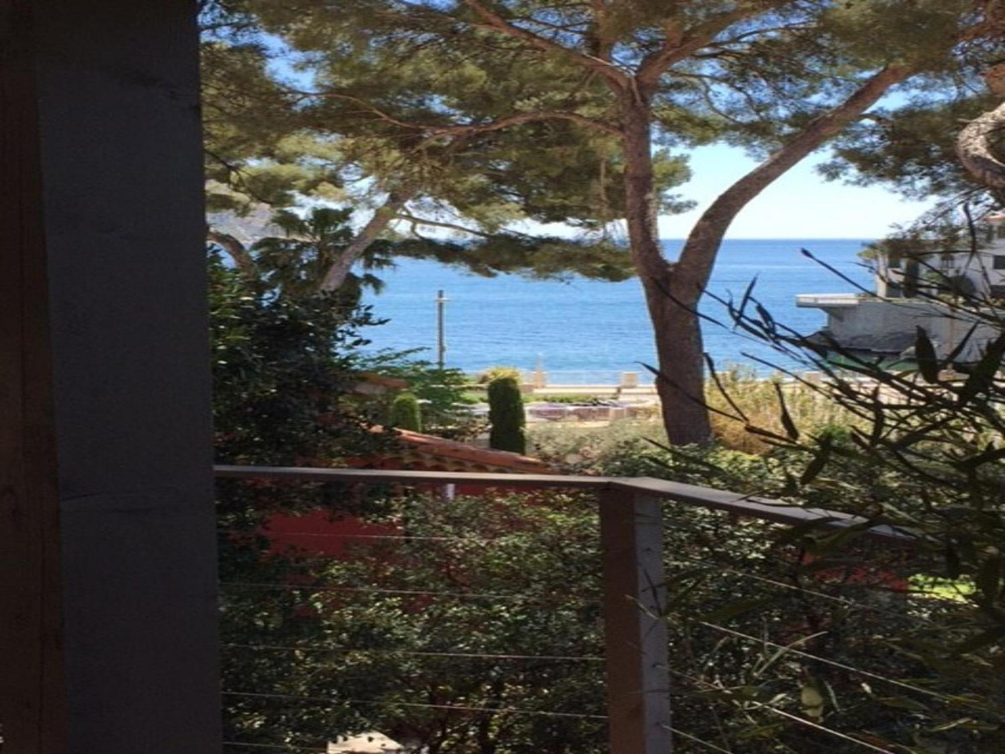 Le Jardin D'Emile Hotell Cassis Rum bild